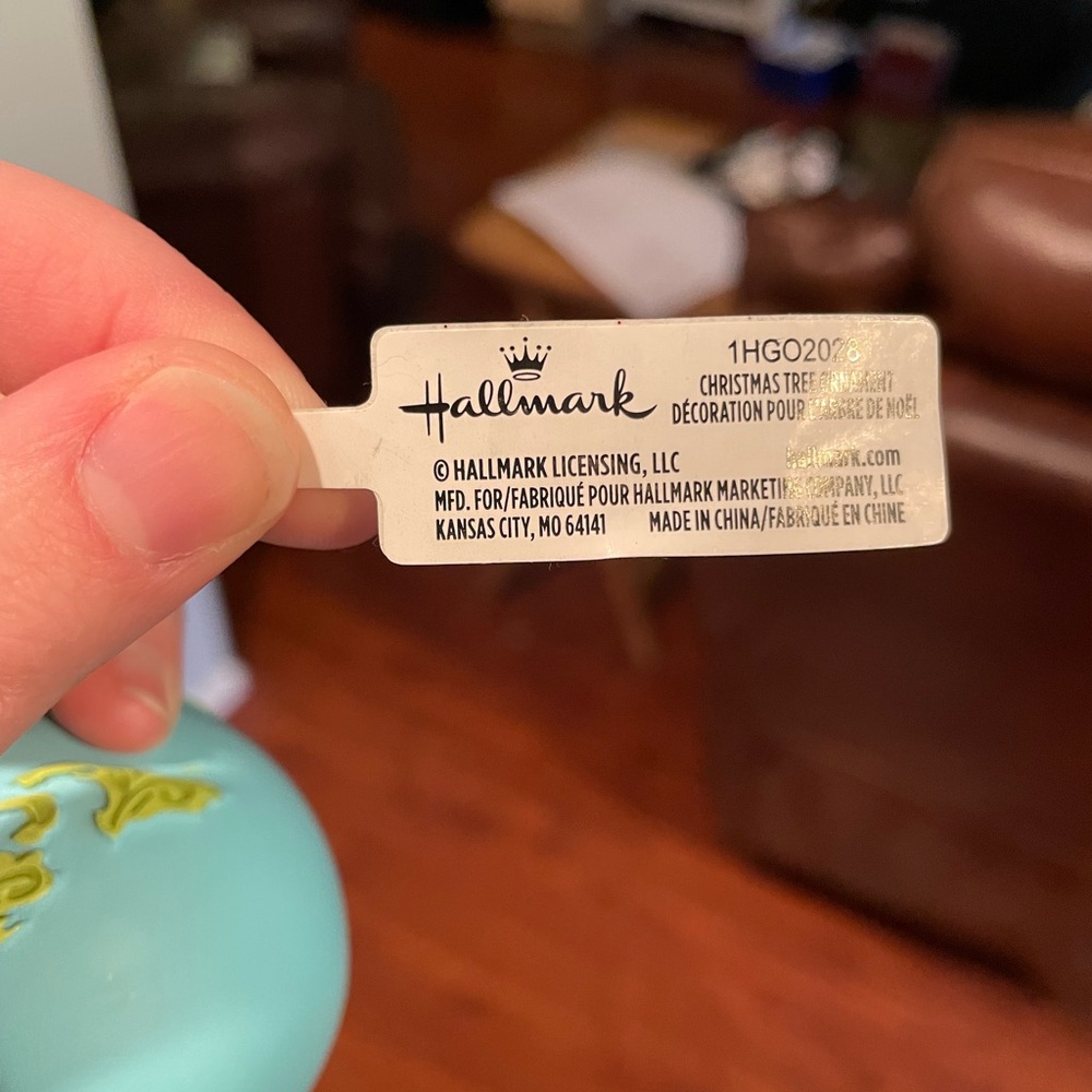 Hallmark Ornament - Explore - Globe - Xmas Gift - Picture 5 of 6